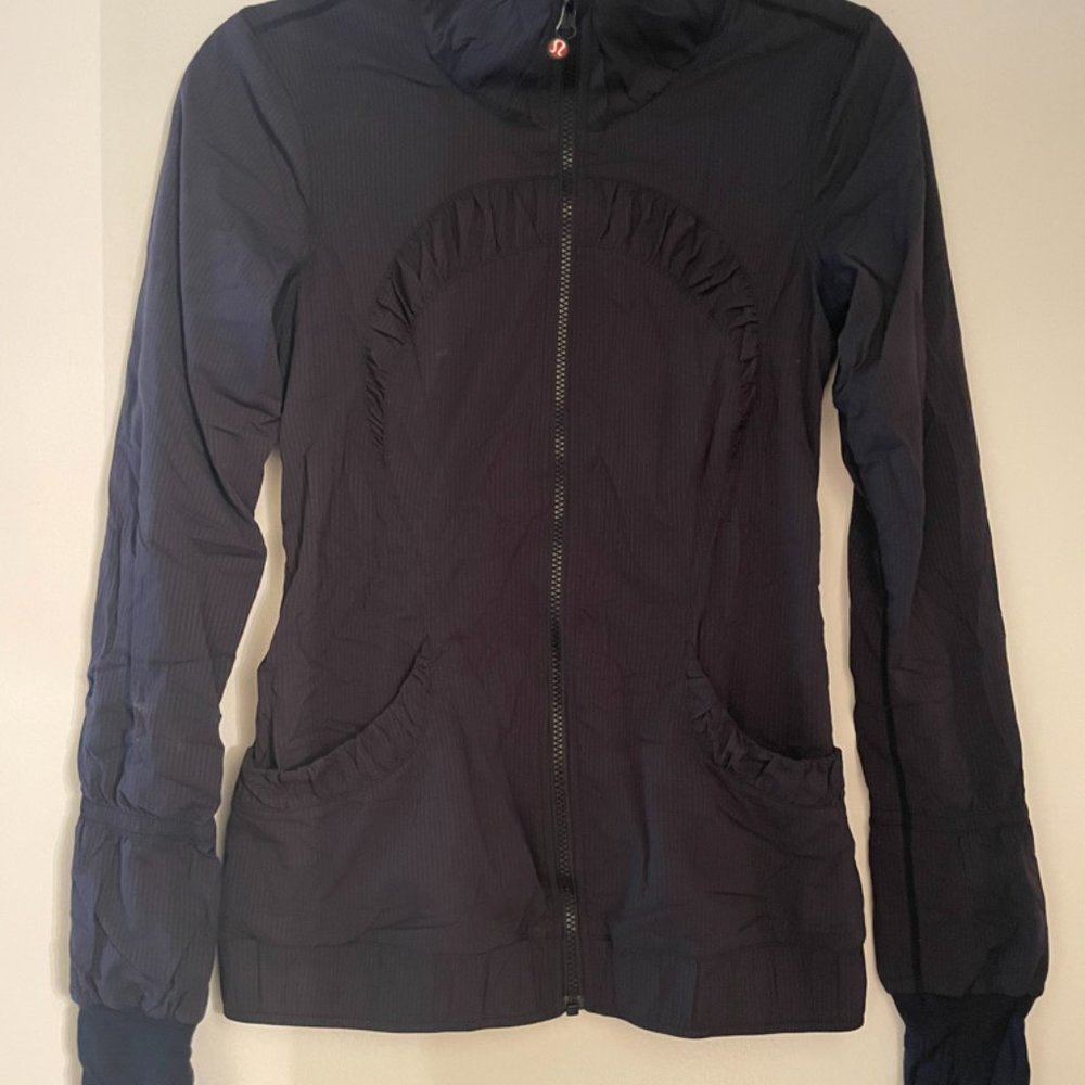 lululemon jacket